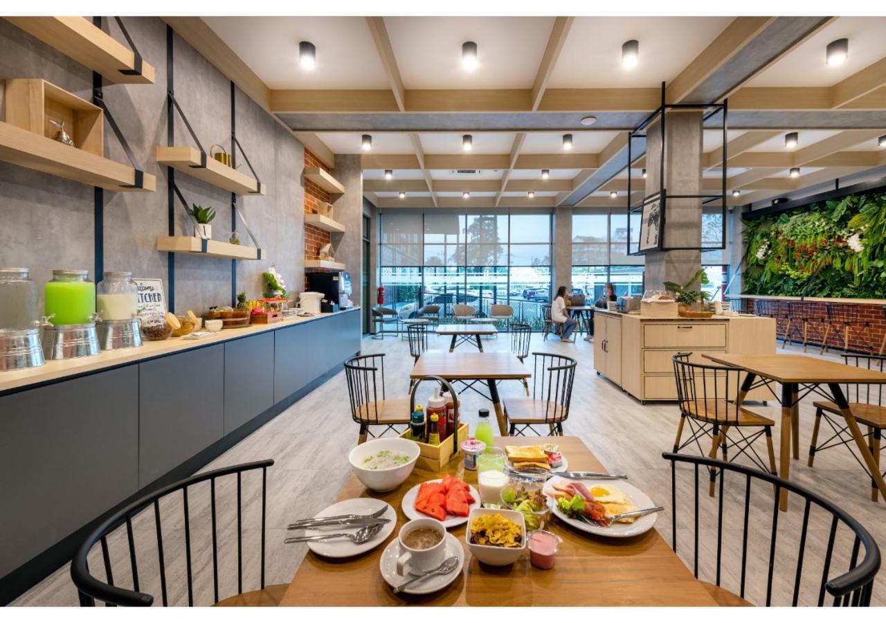 Plaai Plus Hotel ระยอง ภายนอก รูปภาพ
