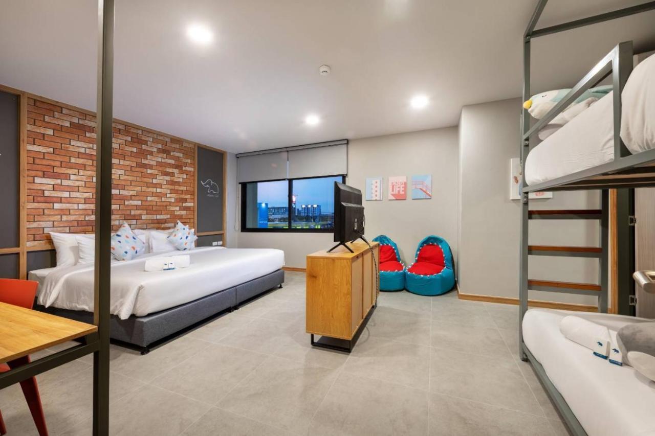 Plaai Plus Hotel ระยอง ภายนอก รูปภาพ