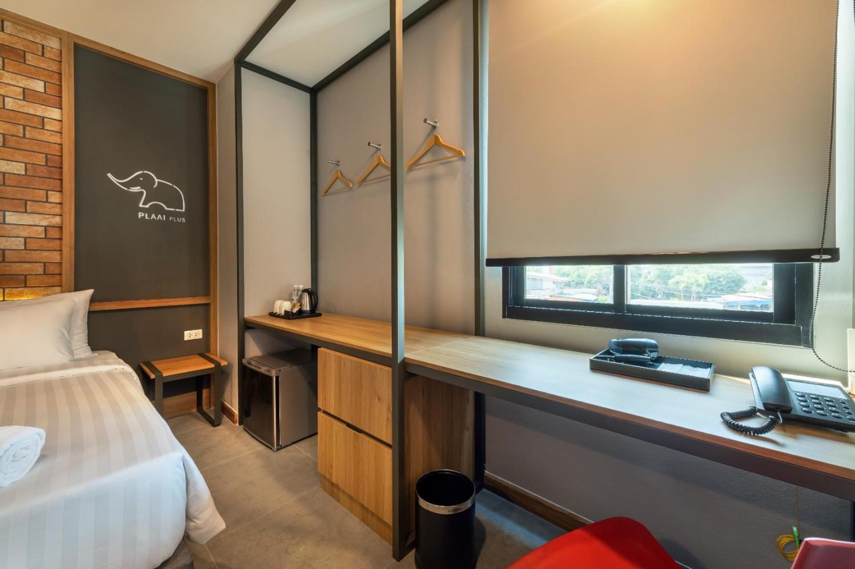 Plaai Plus Hotel ระยอง ภายนอก รูปภาพ